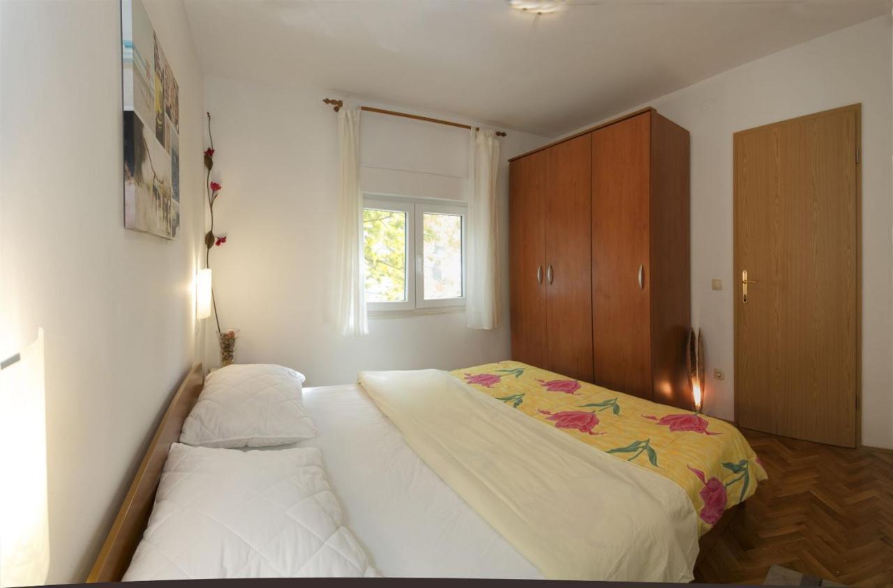 Apartments Gudelj Трогир Екстериор снимка