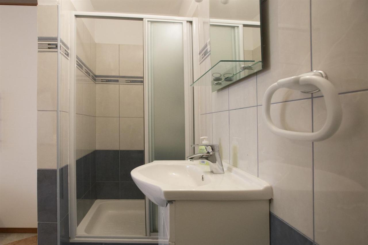Apartments Gudelj Трогир Екстериор снимка