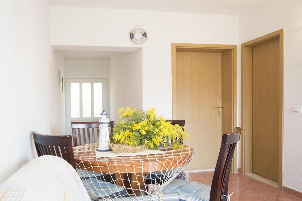 Apartments Gudelj Трогир Екстериор снимка