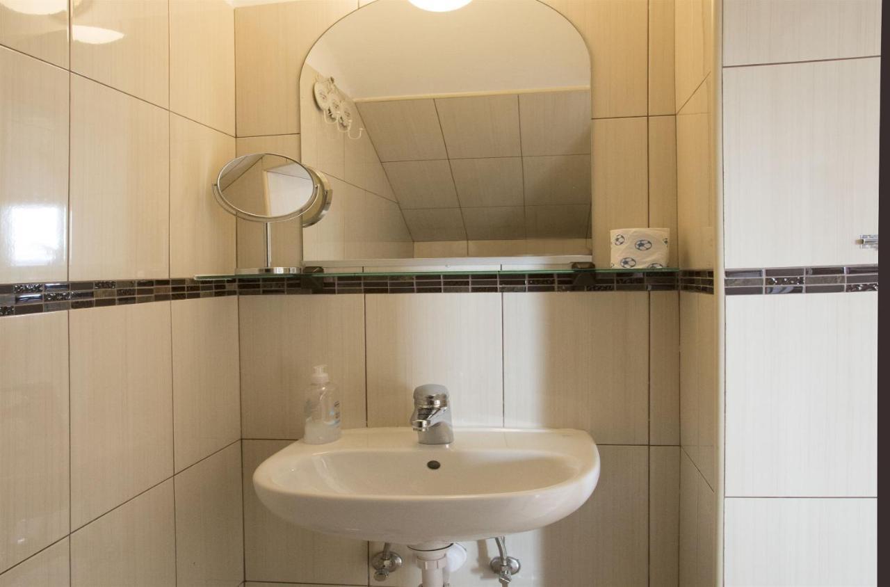 Apartments Gudelj Трогир Екстериор снимка