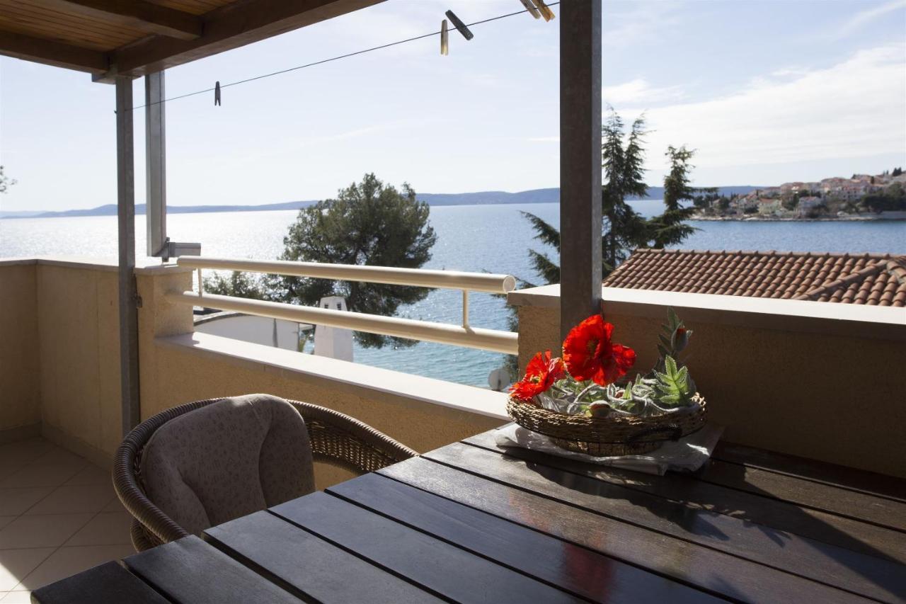 Apartments Gudelj Трогир Екстериор снимка