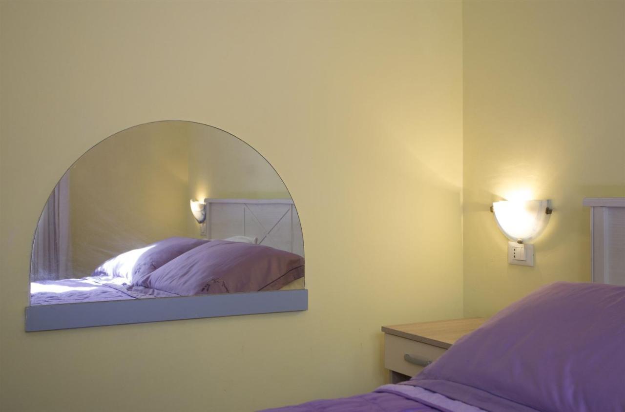 Apartments Gudelj Трогир Екстериор снимка