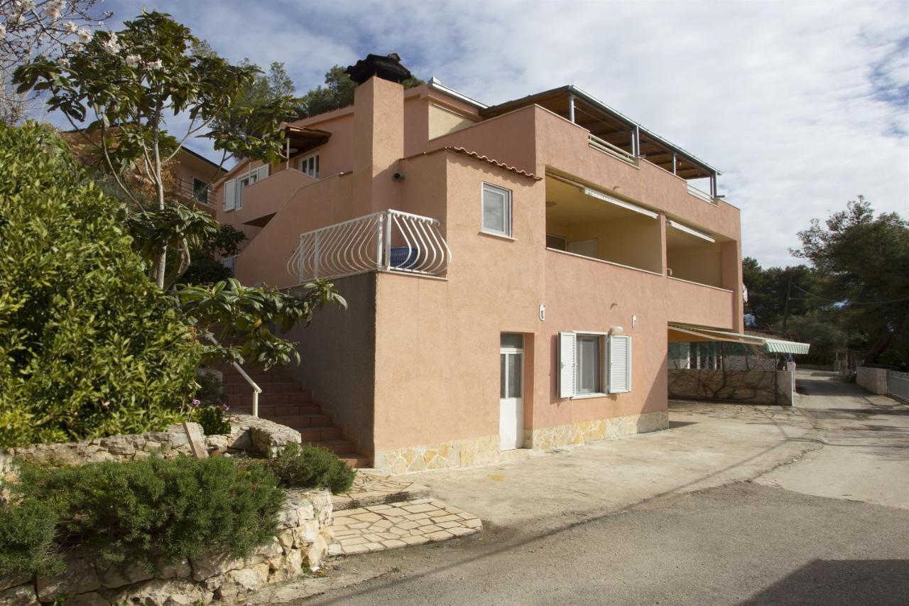Apartments Gudelj Трогир Екстериор снимка